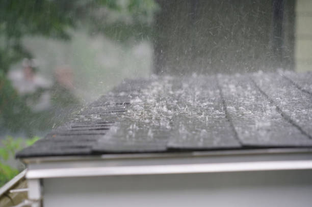 Asphalt Shingles Roofing in Combined Locks, WI